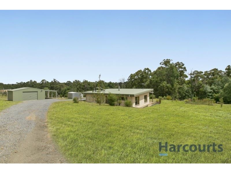 2 Ash Grove, Rokeby VIC 3821