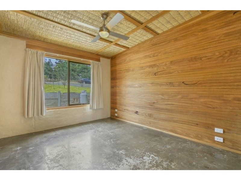 2 Ash Grove, Rokeby VIC 3821