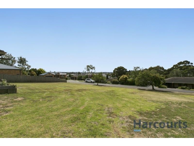 25 Montrose Street, Warragul VIC 3820