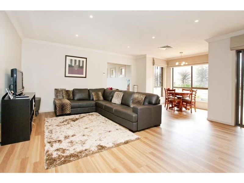67 Windhaven Drive, Warragul VIC 3820