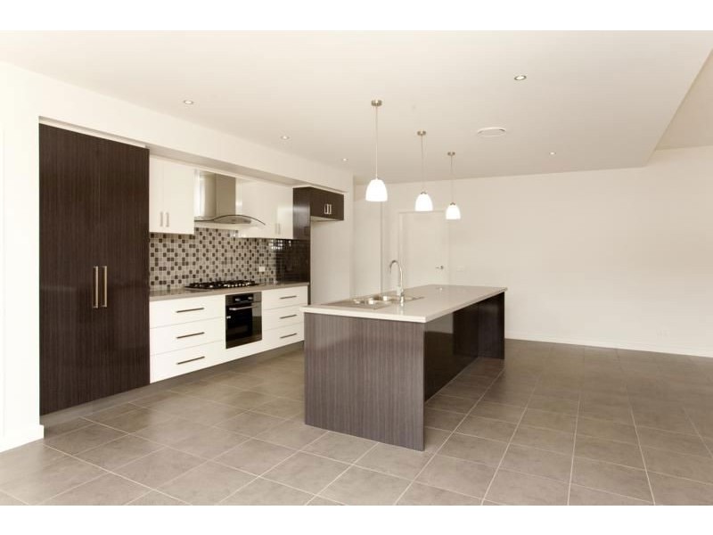 4 Paulan Court, Warragul VIC 3820