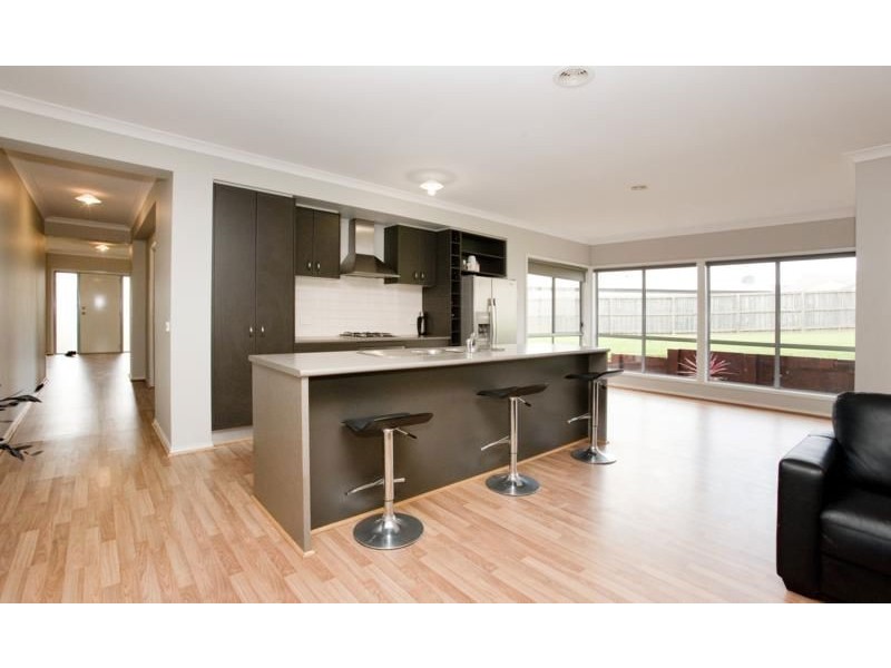 5 Barton Court, Warragul VIC 3820