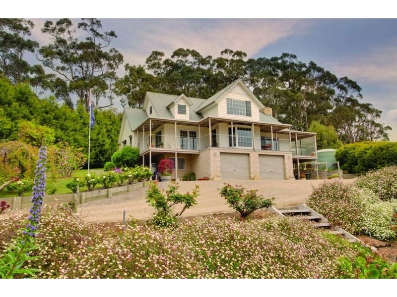 449 Earles Road, Yarragon South VIC 3823