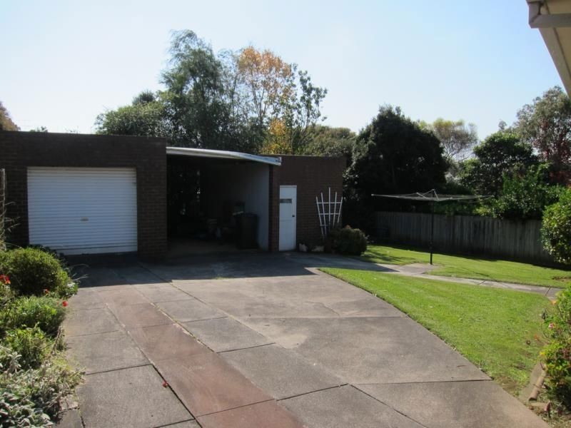 21 Edinburgh Street, Warragul VIC 3820