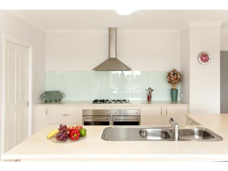 17 Munro Street, Warragul VIC 3820