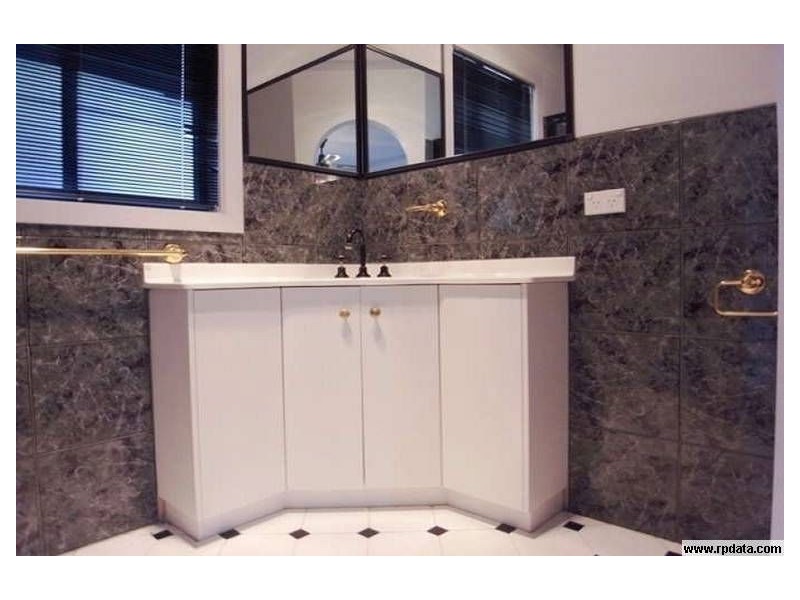 76 Bowen Street, Warragul VIC 3820