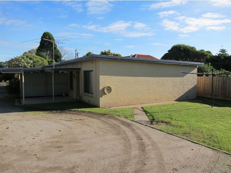 Unit 4/82 Brandy Creek Road, Warragul VIC 3820