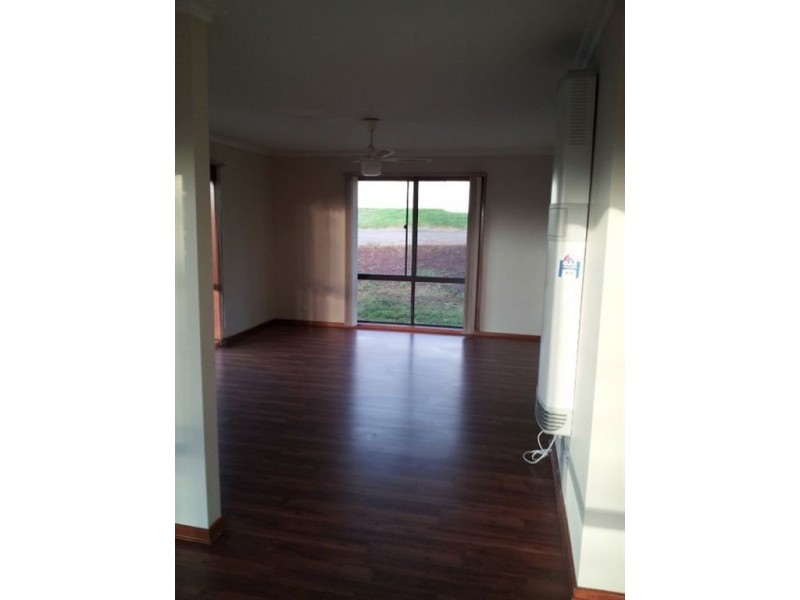 3/5 McCarthy Court, Warragul VIC 3820