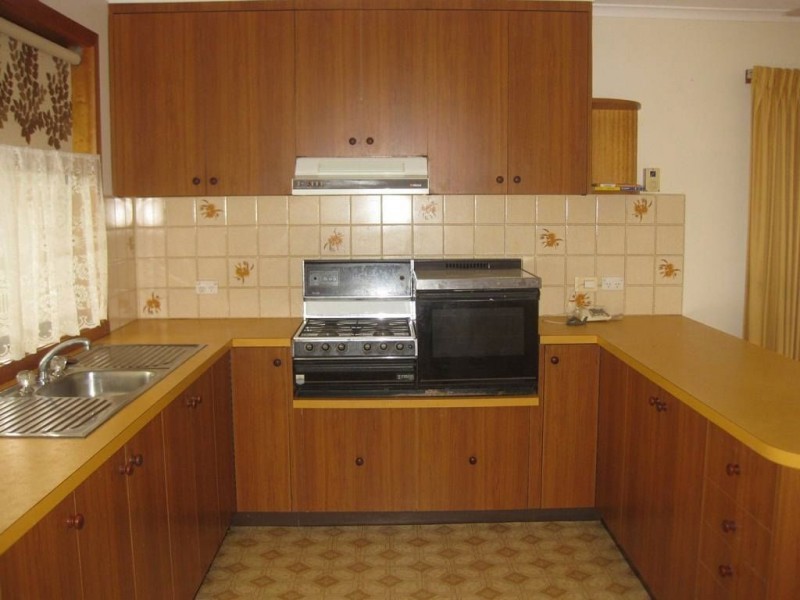 2/11 Mouritz Street, Warragul VIC 3820
