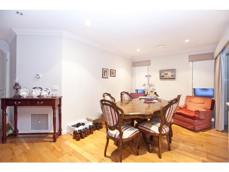 2/96 Albert Street, Warragul VIC 3820