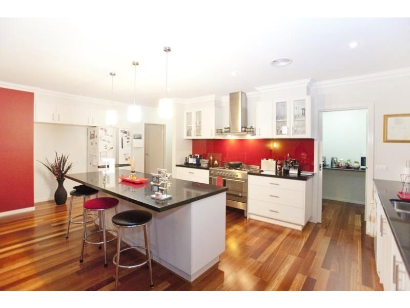 65 Windhaven Drive, Warragul VIC 3820