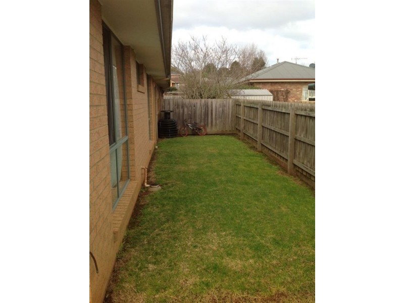 4/7 Fuhrmann Court, Drouin VIC 3818