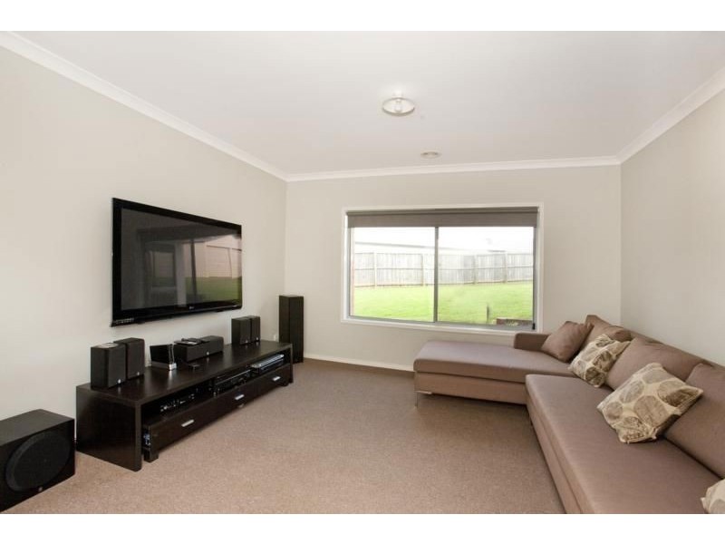 5 Barton Court, Warragul VIC 3820