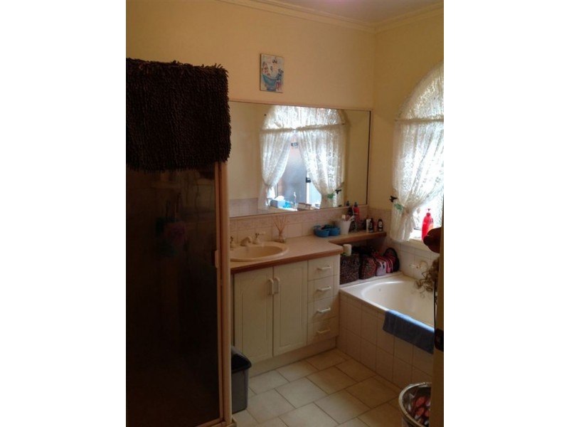 2/33 Witton Street, Warragul VIC 3820