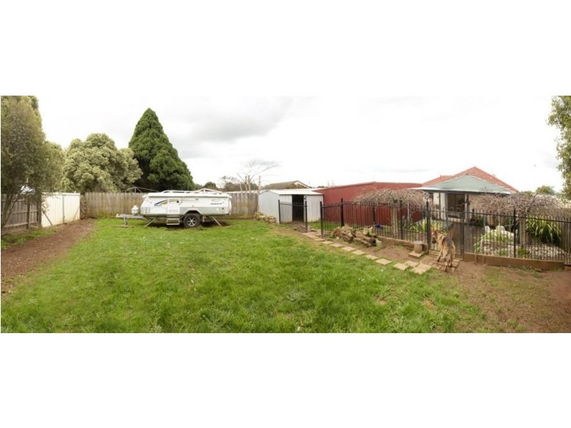 27 Lilleys Road, Warragul VIC 3820