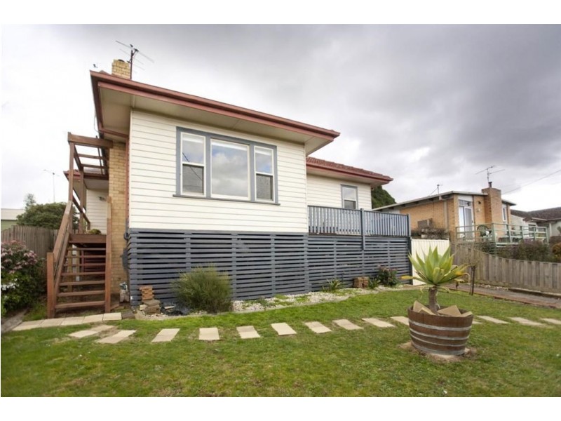 27 Lilleys Road, Warragul VIC 3820