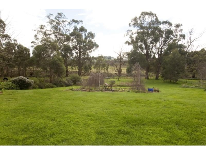 17 Buntine Drive, Warragul VIC 3820