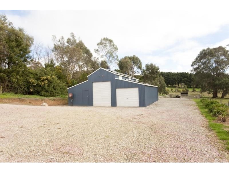 17 Buntine Drive, Warragul VIC 3820