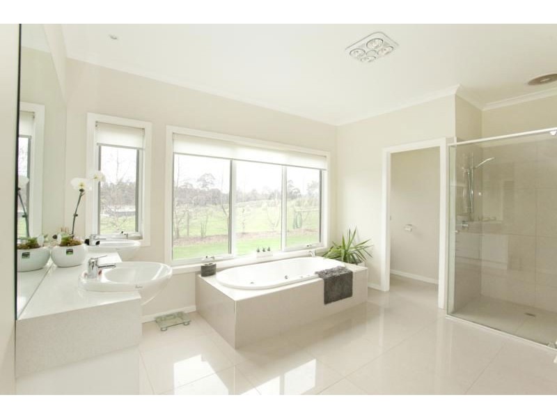 165 East West Road, Warragul VIC 3820