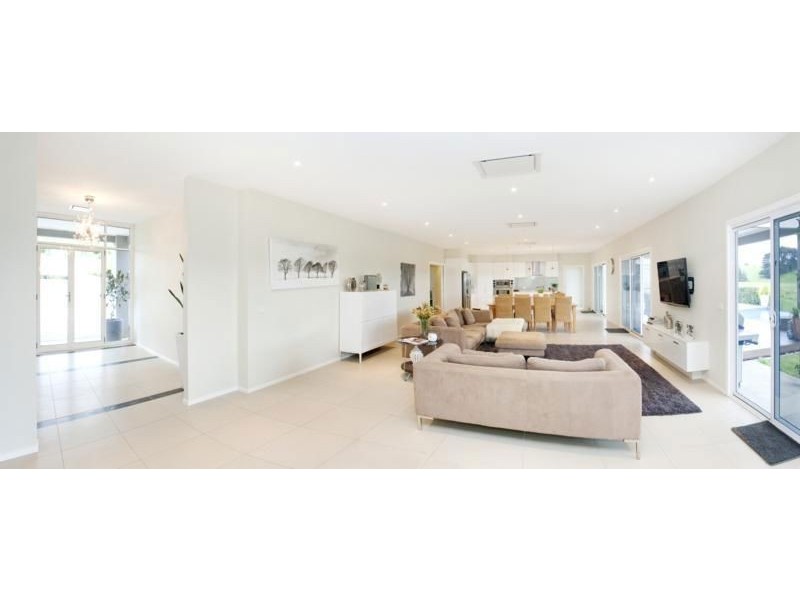 165 East West Road, Warragul VIC 3820