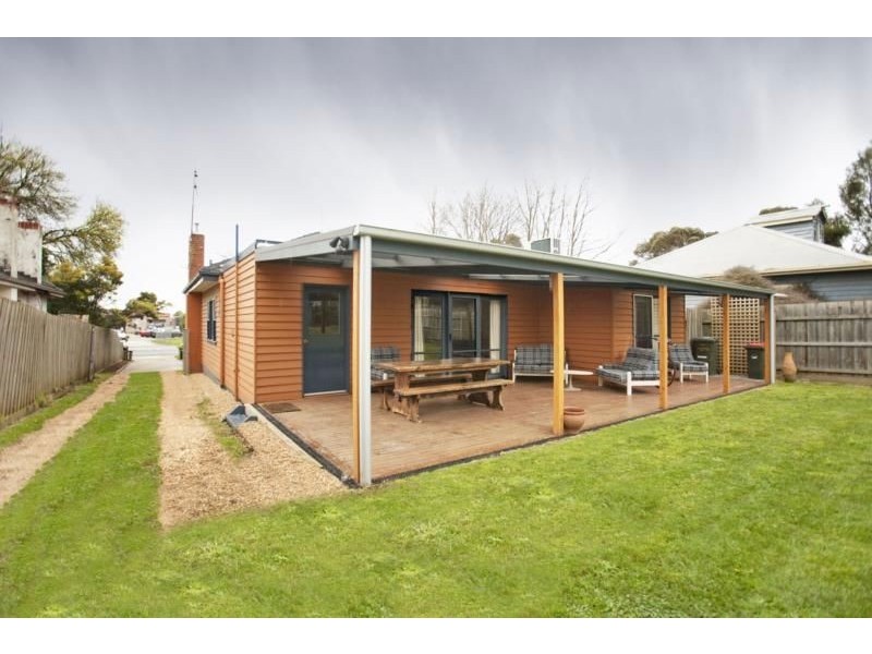 9 Normanby Street, Warragul VIC 3820