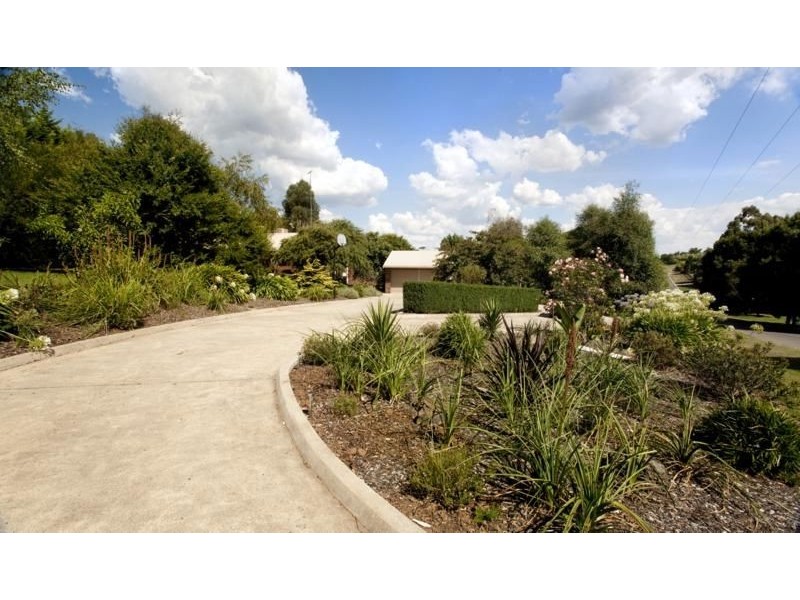 30 Moroka Drive, Warragul VIC 3820