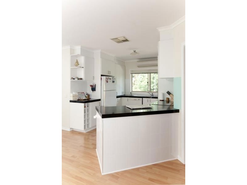 30 Moroka Drive, Warragul VIC 3820