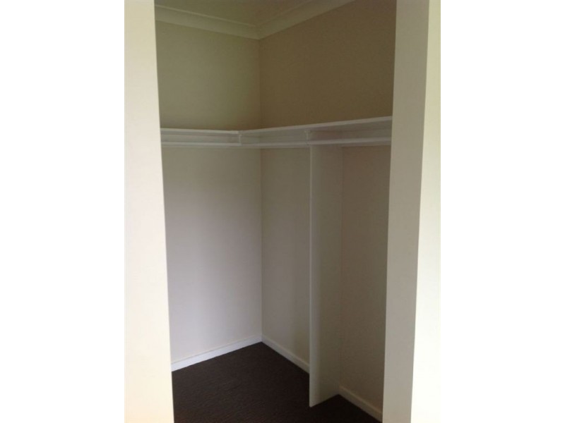 9 Vincent Boulevard, Trafalgar VIC 3824