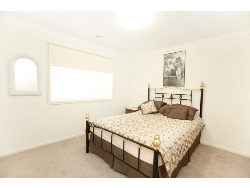 9 Bladen Street, Warragul VIC 3820