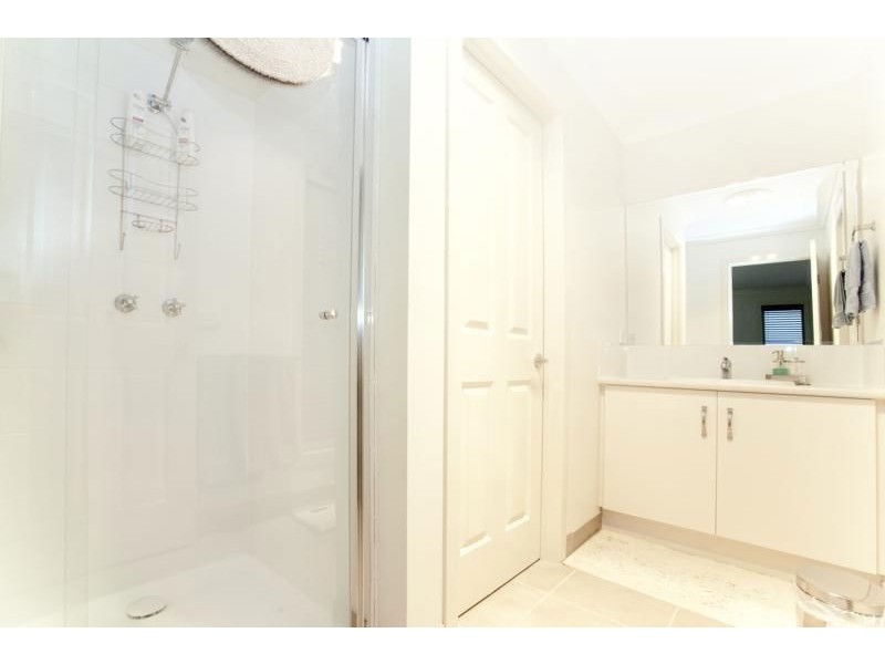 9 Bladen Street, Warragul VIC 3820