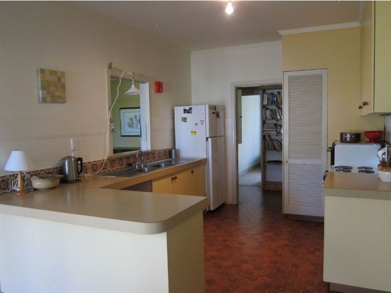 90 Olsen Road, Nar Nar Goon North VIC 3812