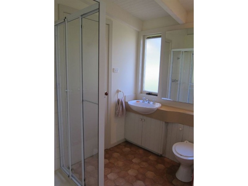 90 Olsen Road, Nar Nar Goon North VIC 3812