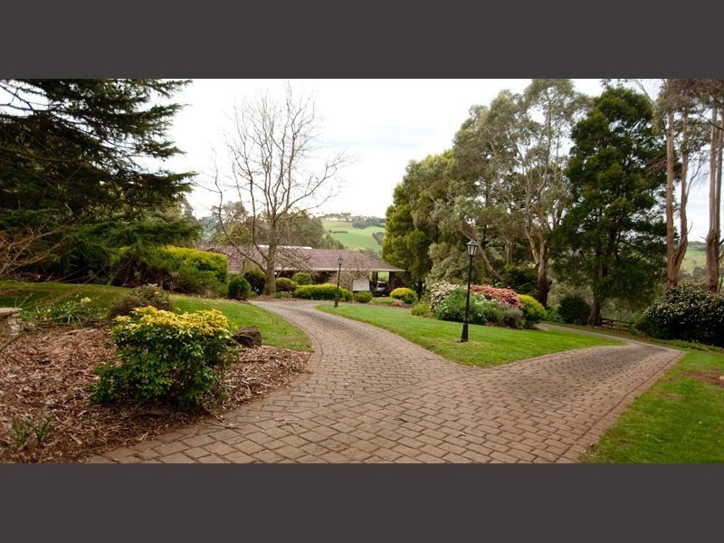 33 Walnut Road, Trafalgar South VIC 3824