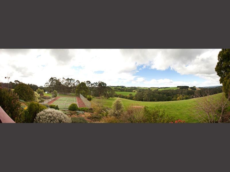 33 Walnut Road, Trafalgar South VIC 3824