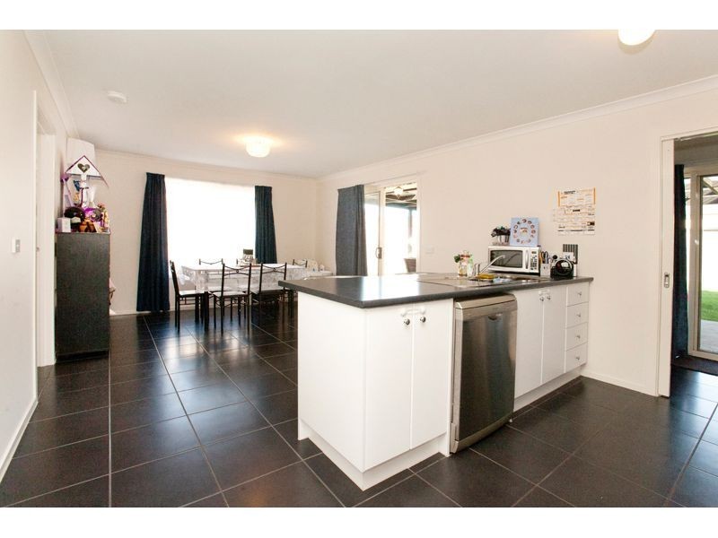 1 Wisteria Drive, Yarragon VIC 3823