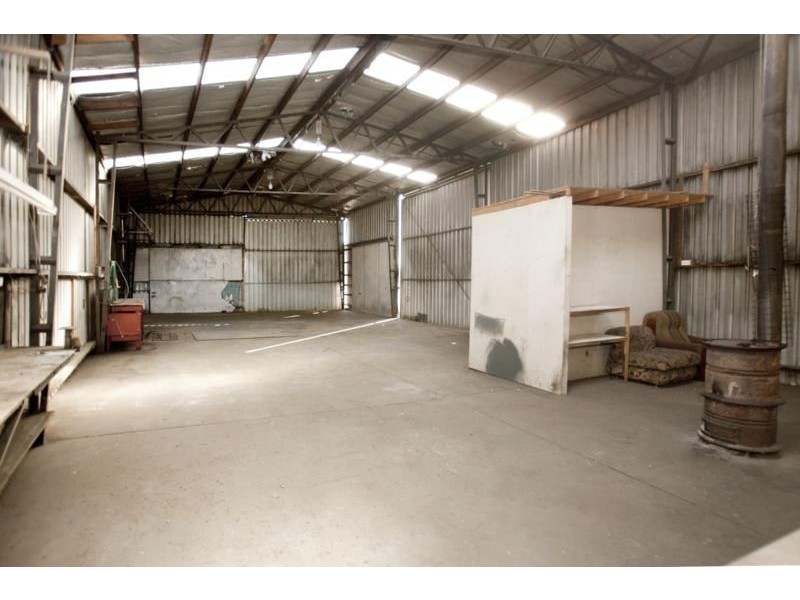 19-21 Middle Road, Trafalgar VIC 3824