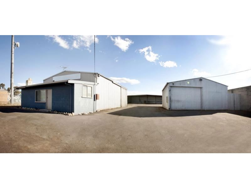 19-21 Middle Road, Trafalgar VIC 3824