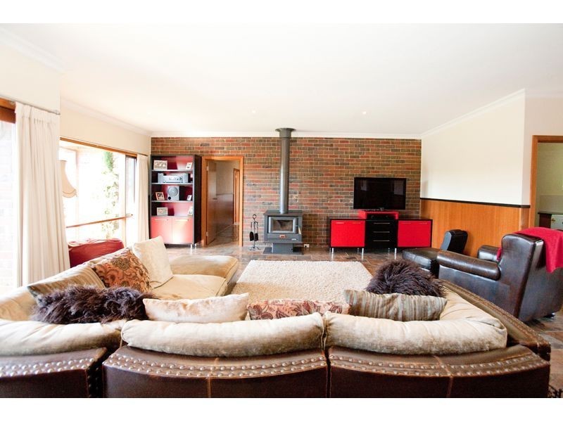 6 Kookaburra Court, Warragul VIC 3820