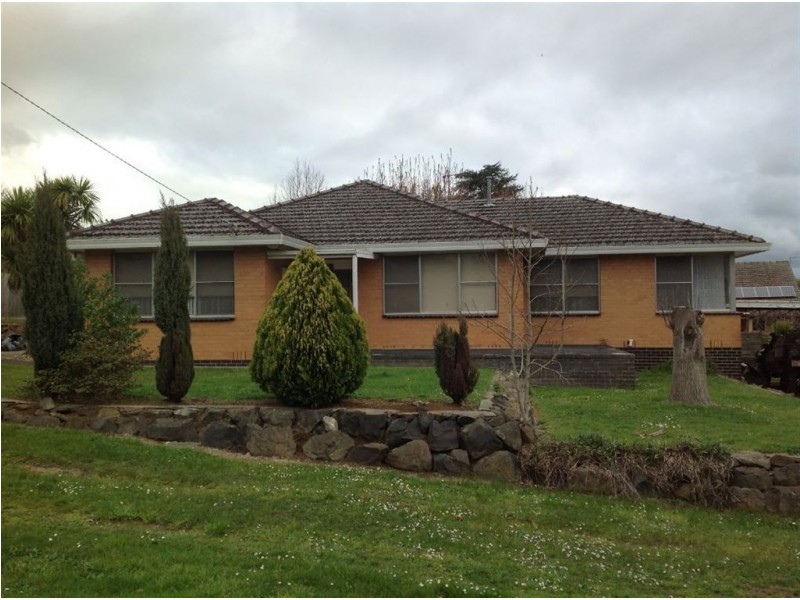 15 Koroit Street, Warragul VIC 3820