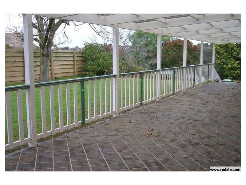 15 Koroit Street, Warragul VIC 3820