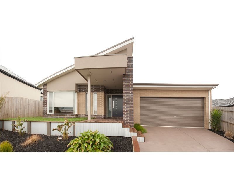 10 Friend Street, Warragul VIC 3820