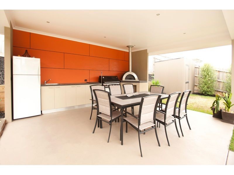 10 Friend Street, Warragul VIC 3820