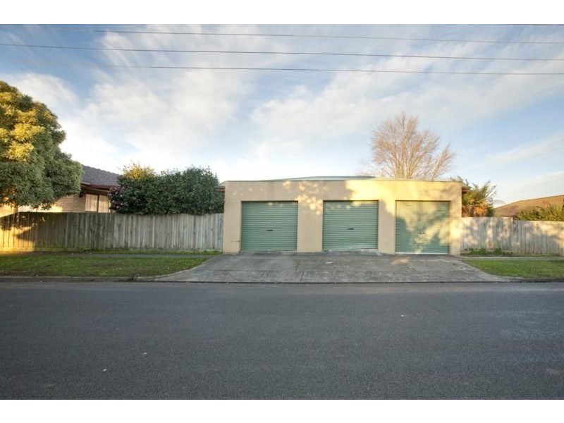154 Albert Road, Warragul VIC 3820