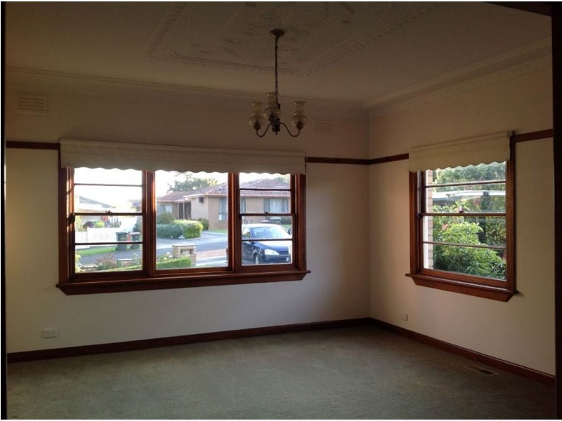 5 Nobel Street, Warragul VIC 3820