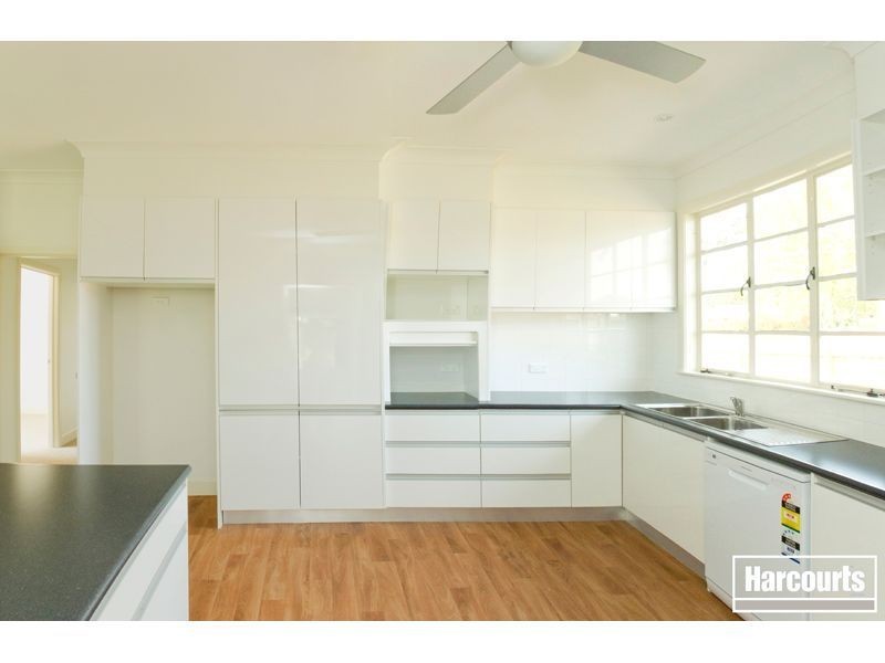 32 Marshall Avenue, Moe VIC 3825