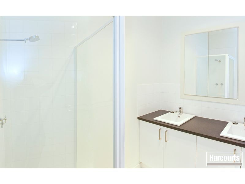 32 Marshall Avenue, Moe VIC 3825