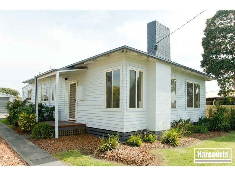 32 Marshall Avenue, Moe VIC 3825