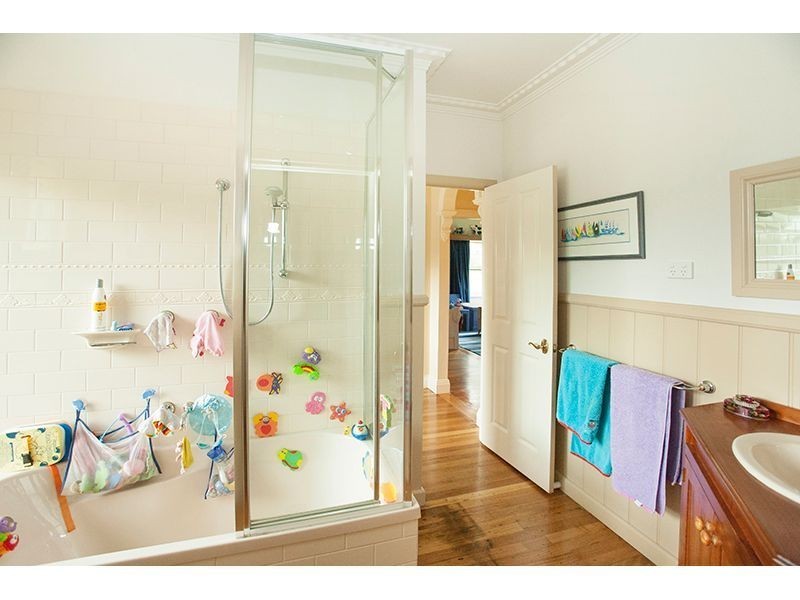 262 Williamsons Road, Nilma North VIC 3821