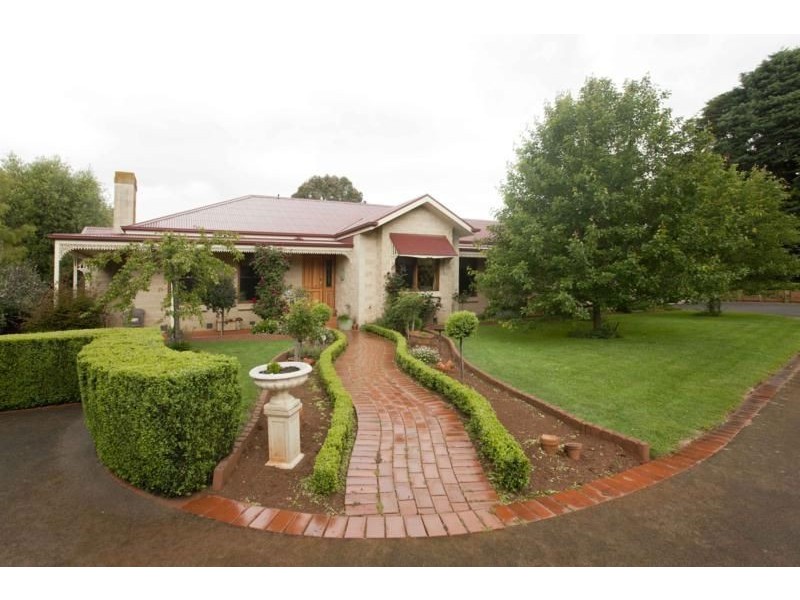 9 Bella Vista Drive, Warragul VIC 3820