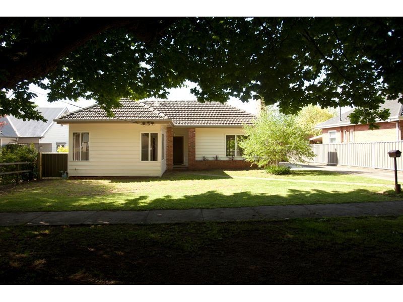 35 Alford Street, Warragul VIC 3820
